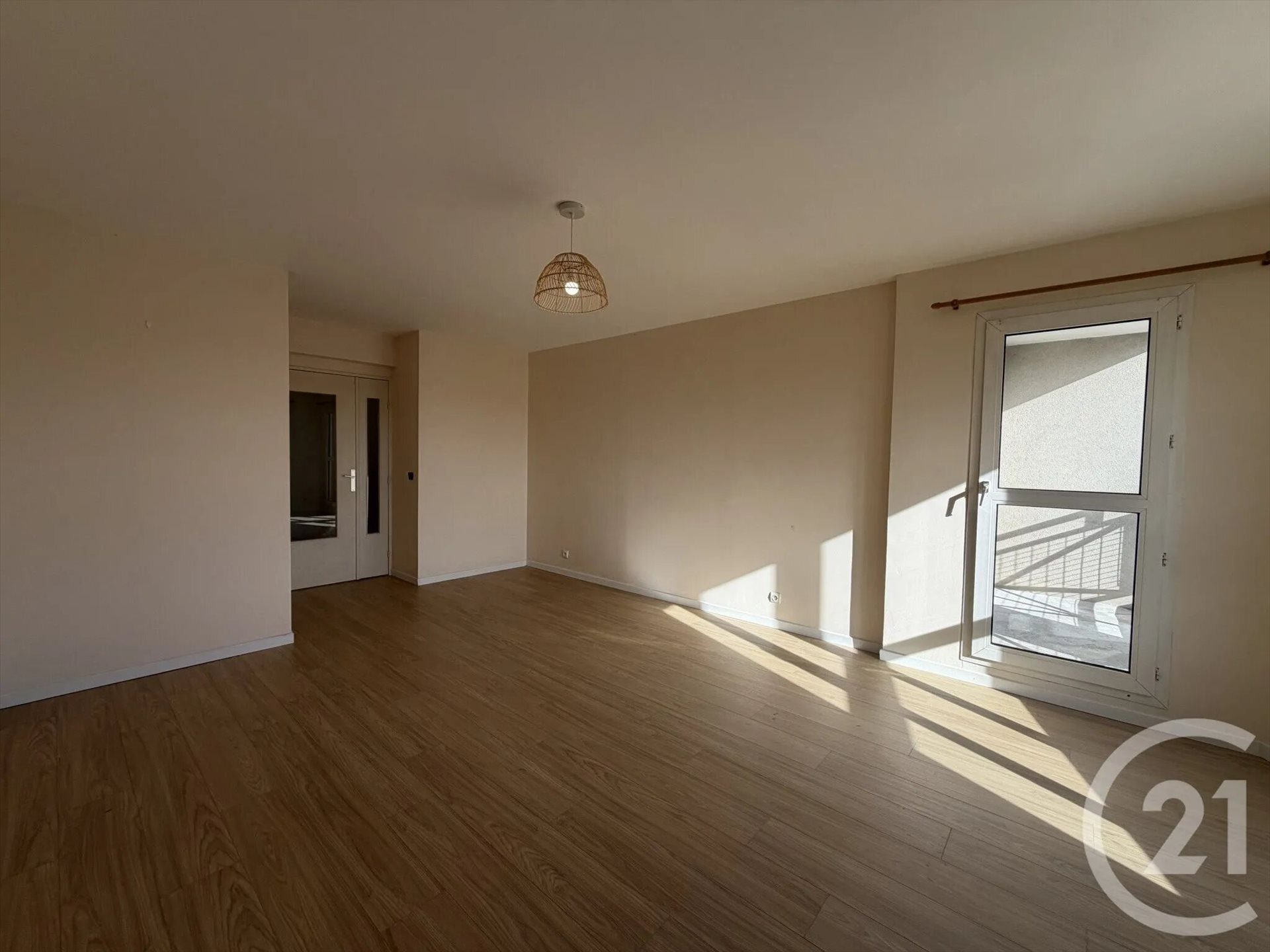 Appartement à louer, 82m², Lognes