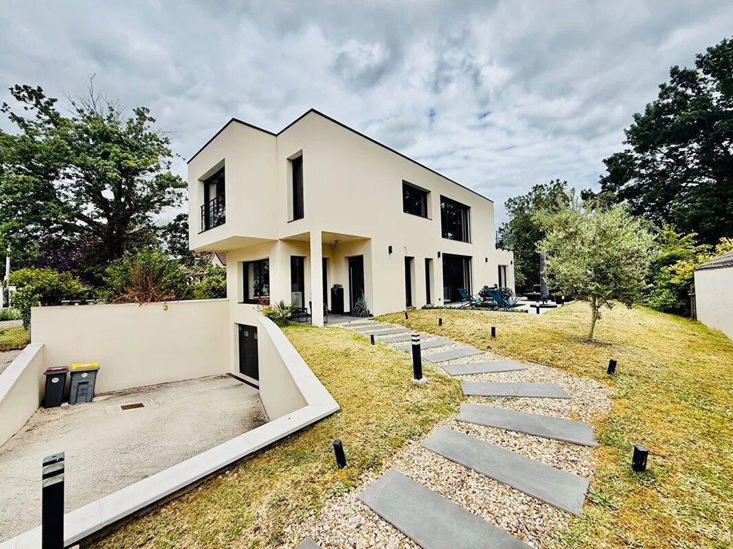 Maison à vendre, 170m², Bois-le-Roi
