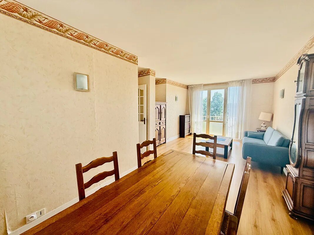 Appartement à vendre, 74m², Fontainebleau