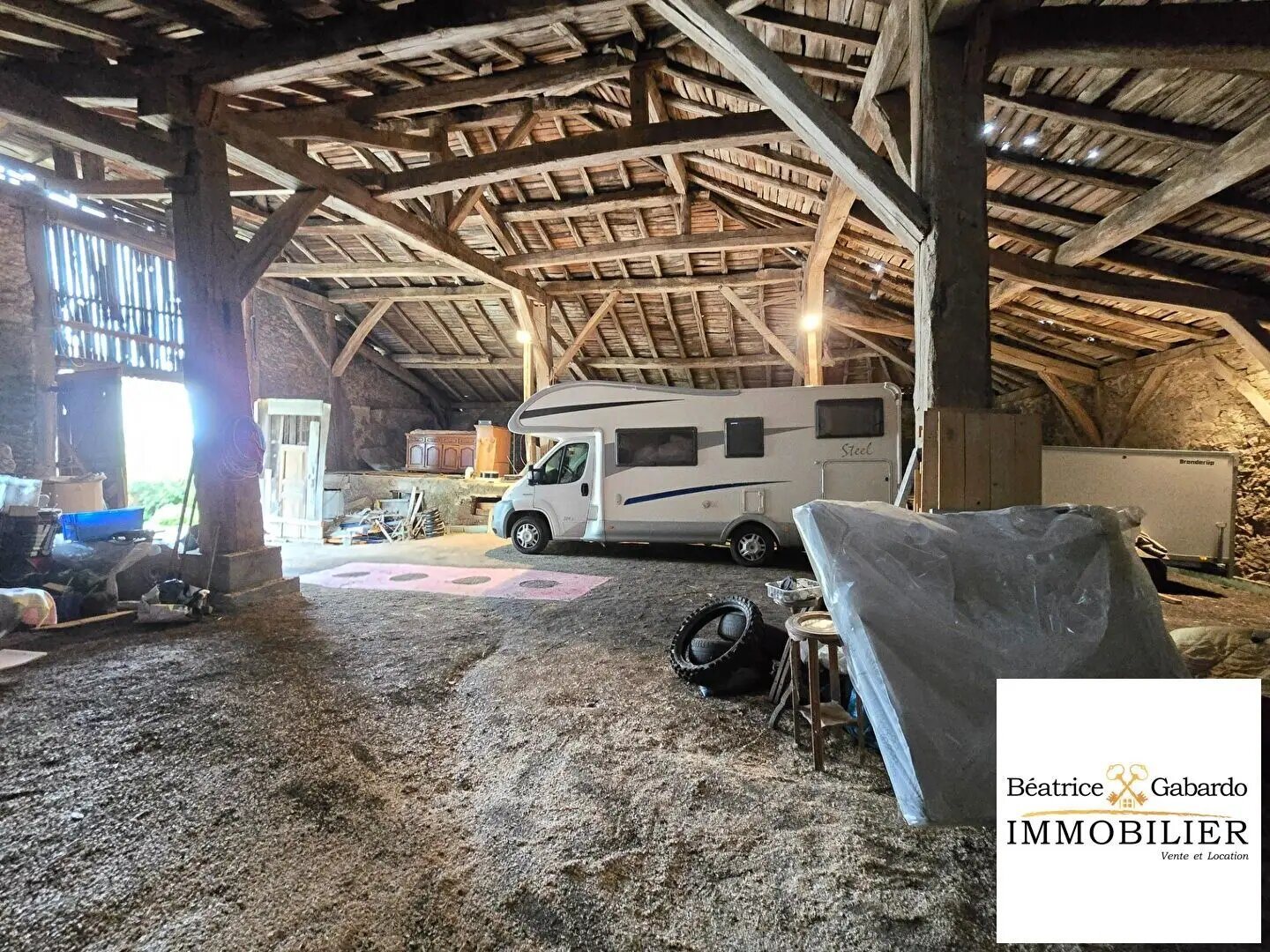 Maison à vendre, 361m², Thizy
