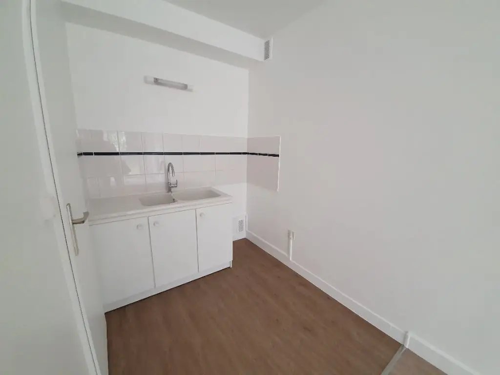 Appartement à louer, 27m², Versailles