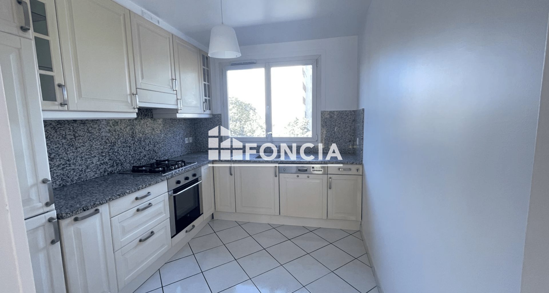 Appartement à louer, 56m², Versailles