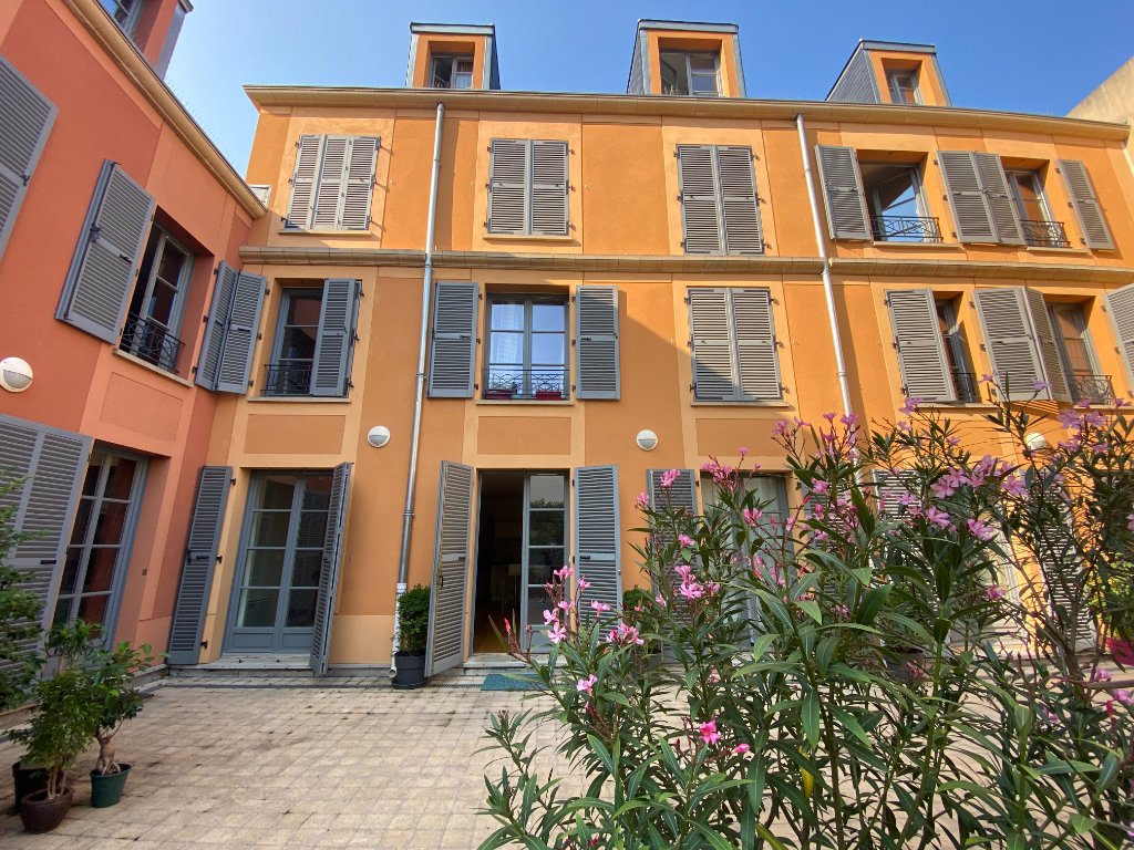 Appartement à louer, 21m², Versailles