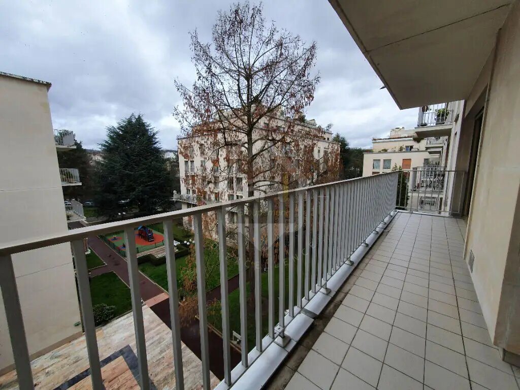 Appartement à louer, 83m², Versailles