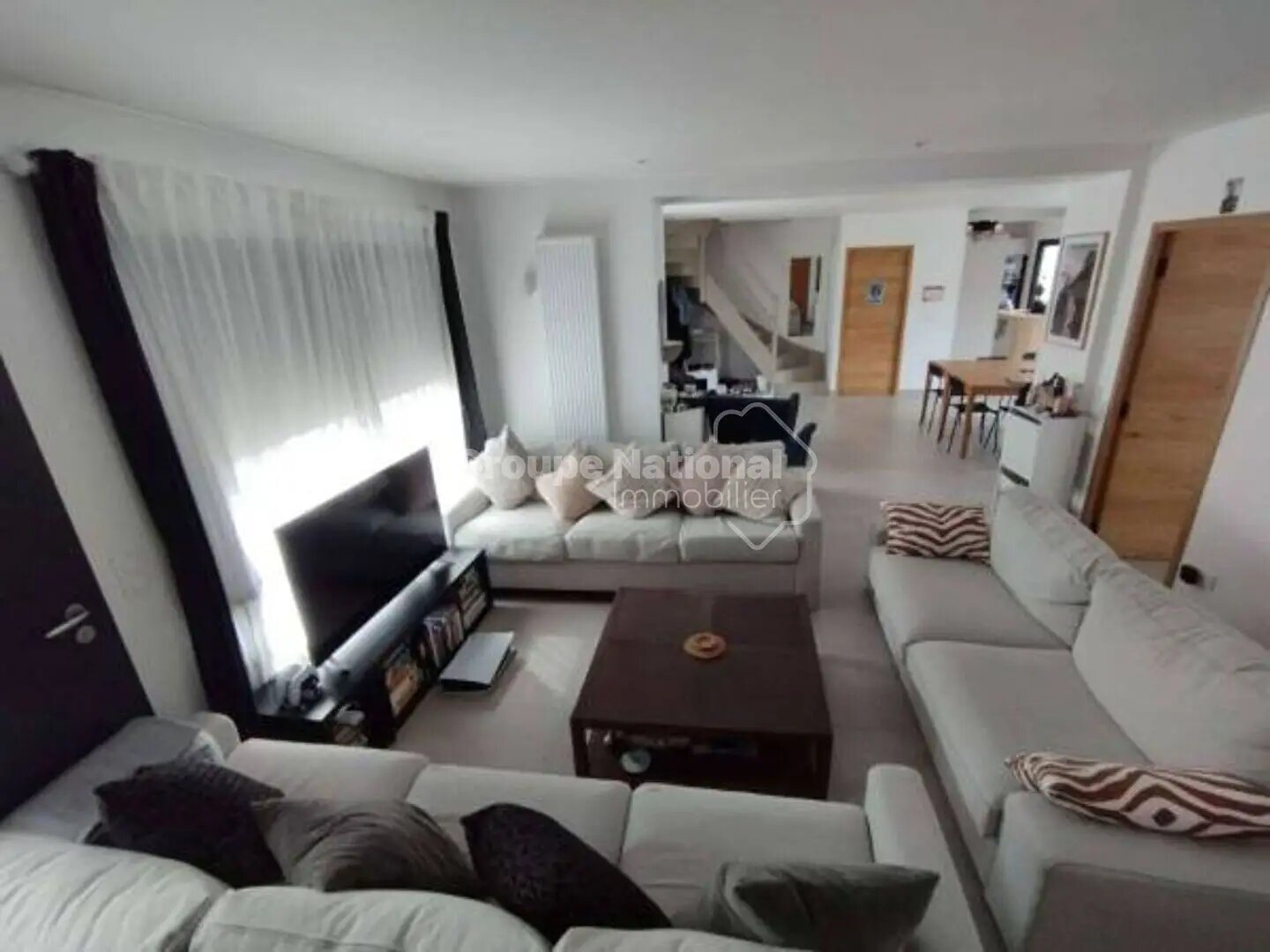 Appartement à louer, 298m², Saint-Cyr-l'Ecole