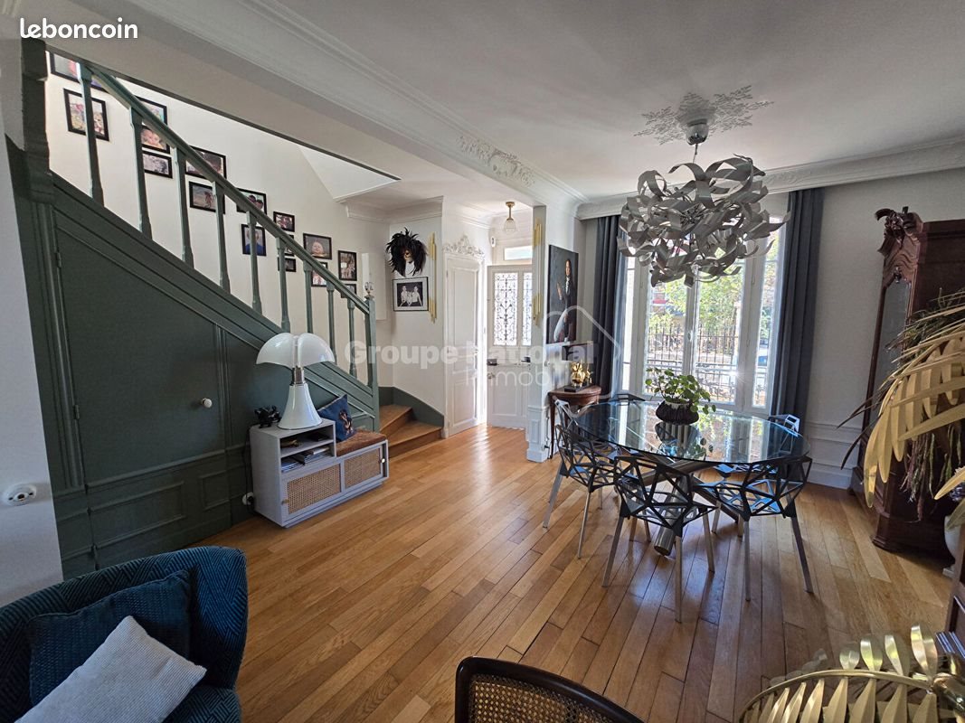 Maison à vendre, 140m², Viroflay