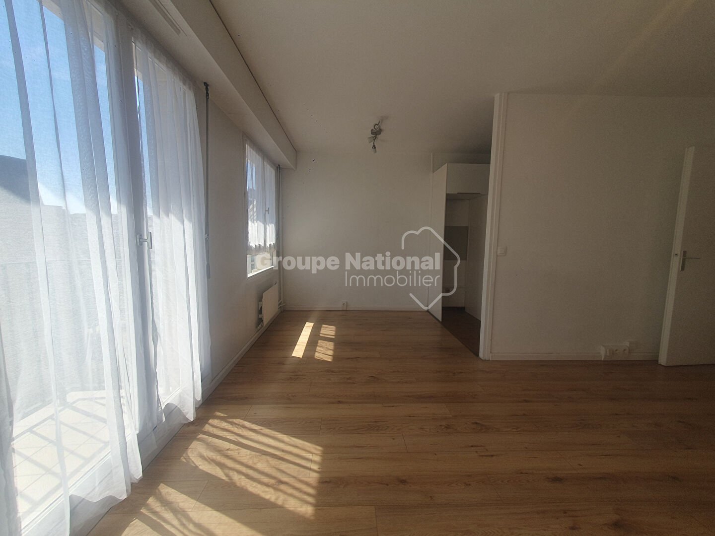 Appartement à louer, 61m², Versailles