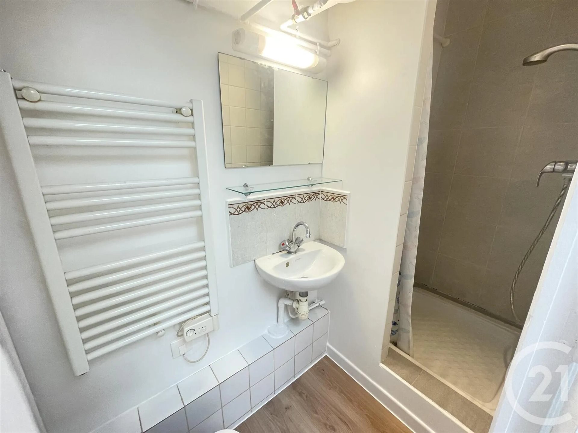Appartement à louer, 18m², Bougival