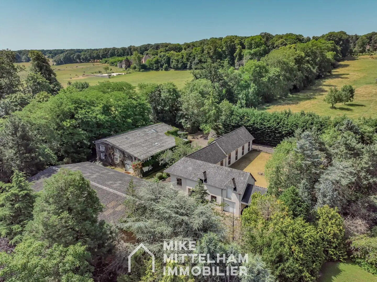 Maison à vendre, 846m², Méré