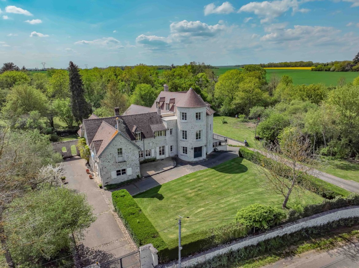 Maison à vendre, 497m², Saint-Lubin-de-la-Haye