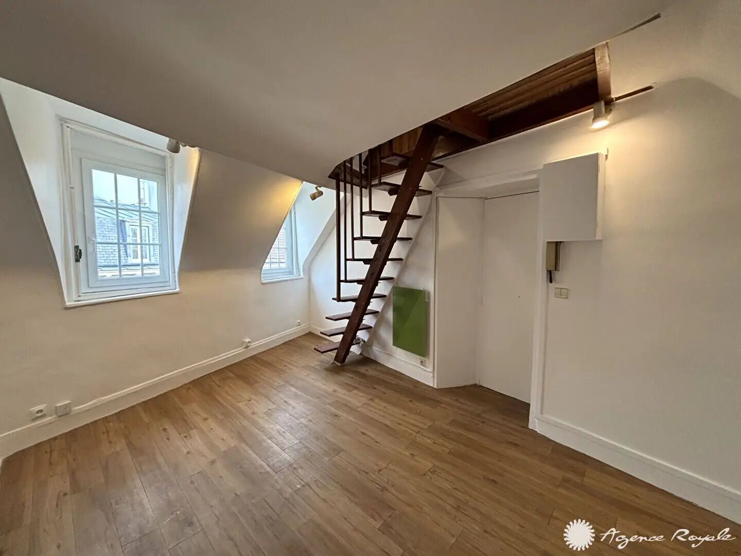 Appartement à vendre, 18m², Saint-Germain-en-Laye