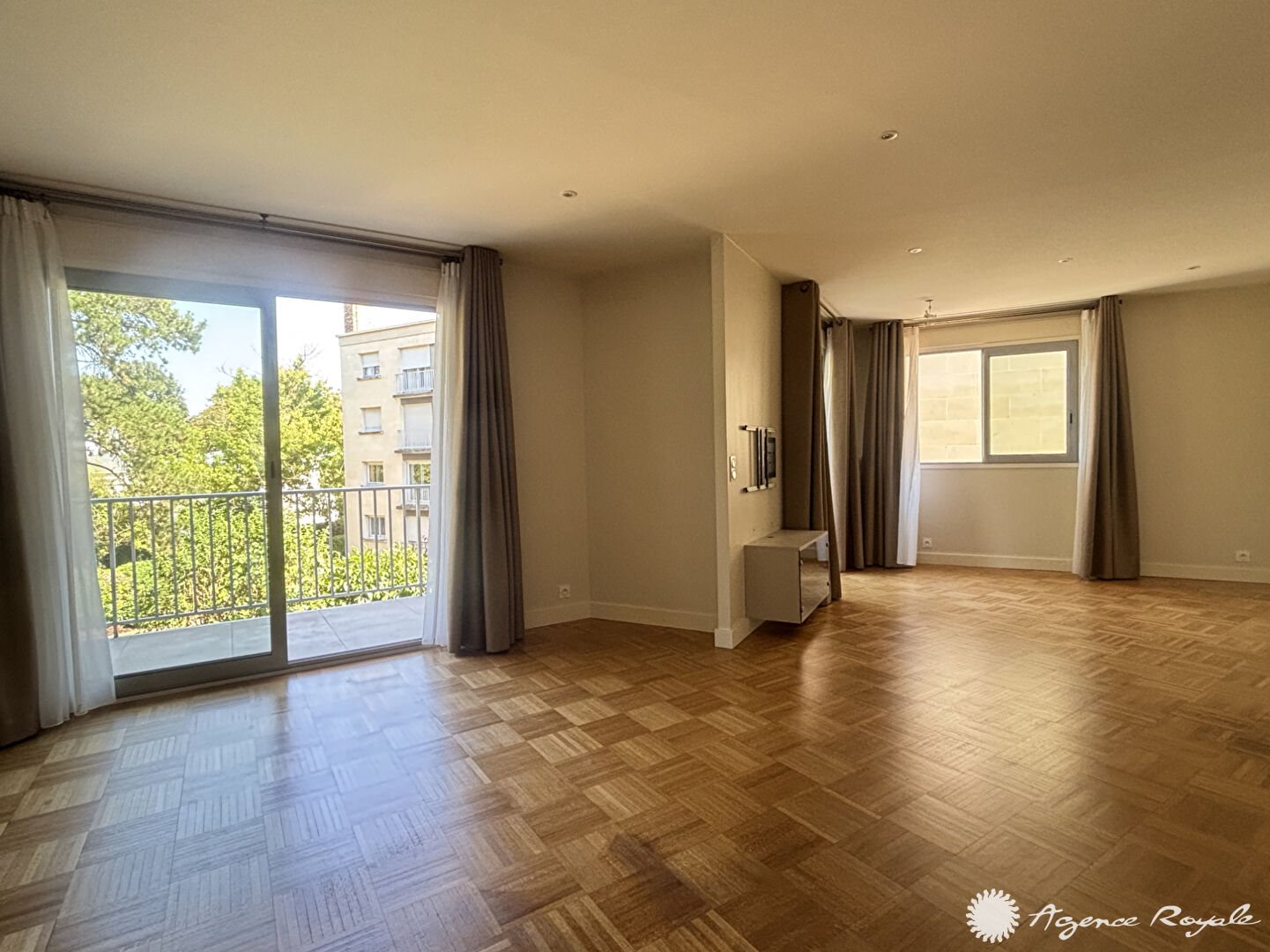 Appartement à louer, 106m², Saint-Germain-en-Laye