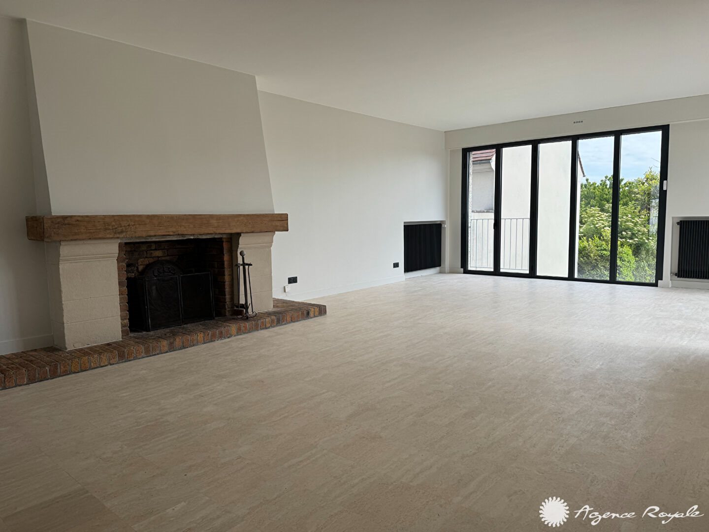 Maison à louer, 270m², Chambourcy