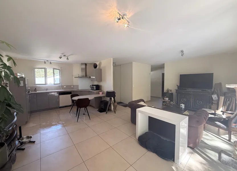 Maison à louer, 95m², Benquet
