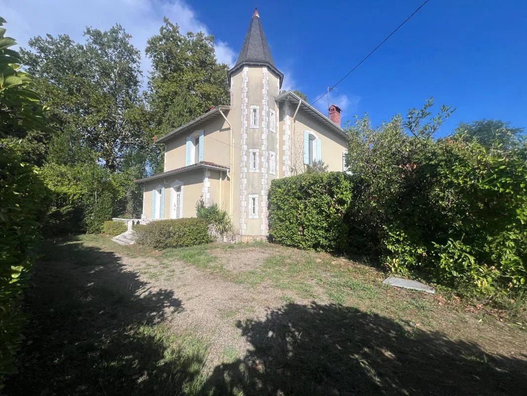 Maison à vendre, 258m², Pouydesseaux