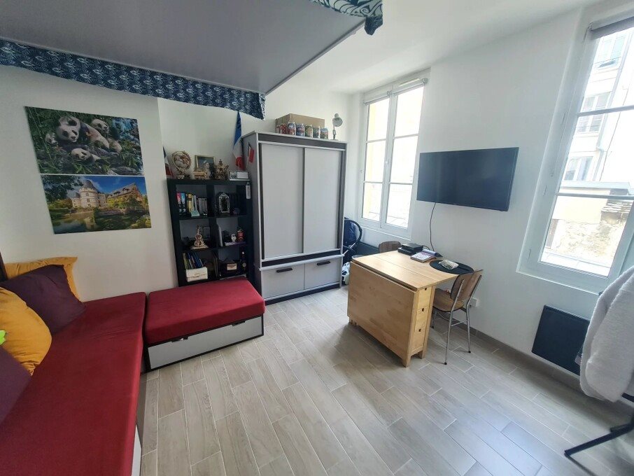 Appartement à louer, 19m², Versailles
