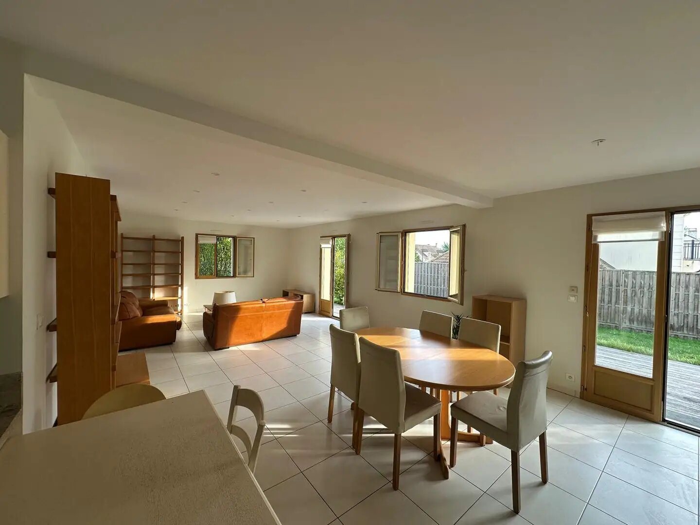 Maison à louer, 112m², Crespières