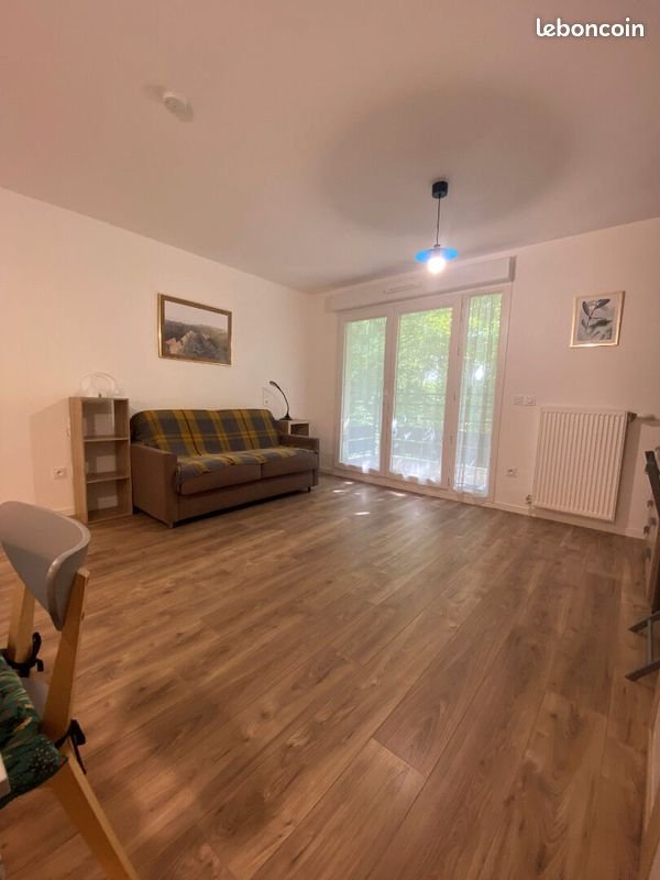 Appartement à louer, 33m², L'Étang-la-Ville