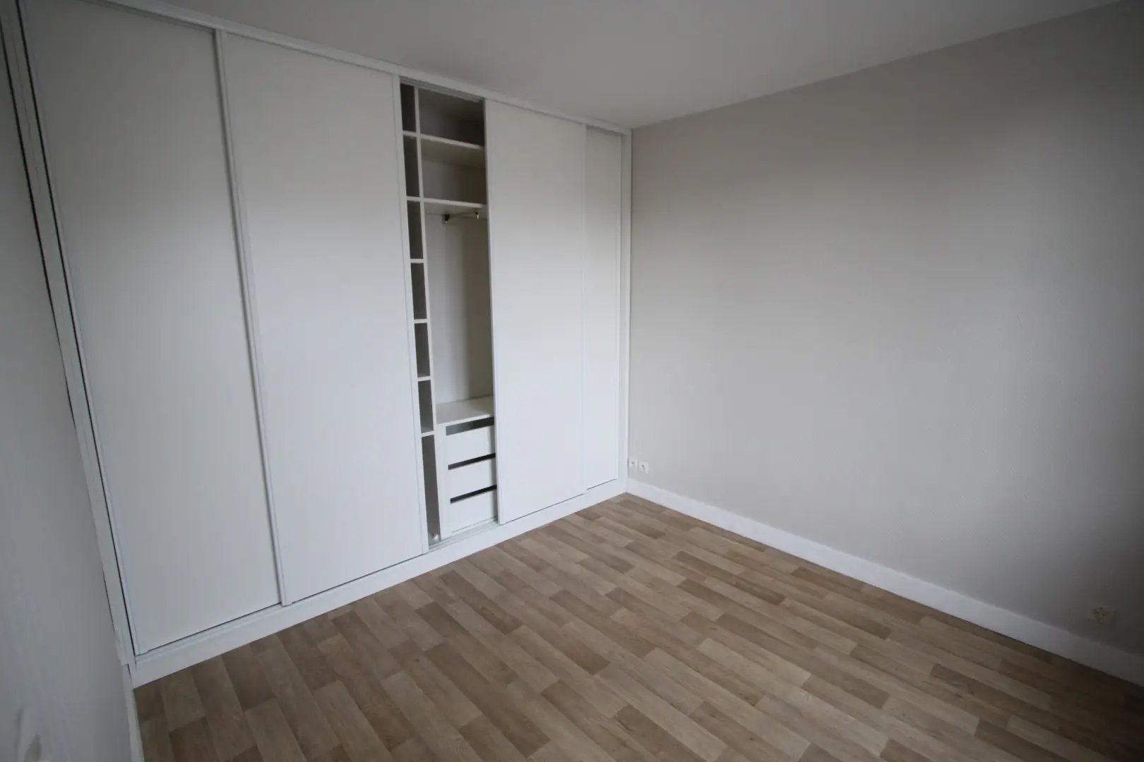 Appartement à louer, 37m², Jouy-en-Josas