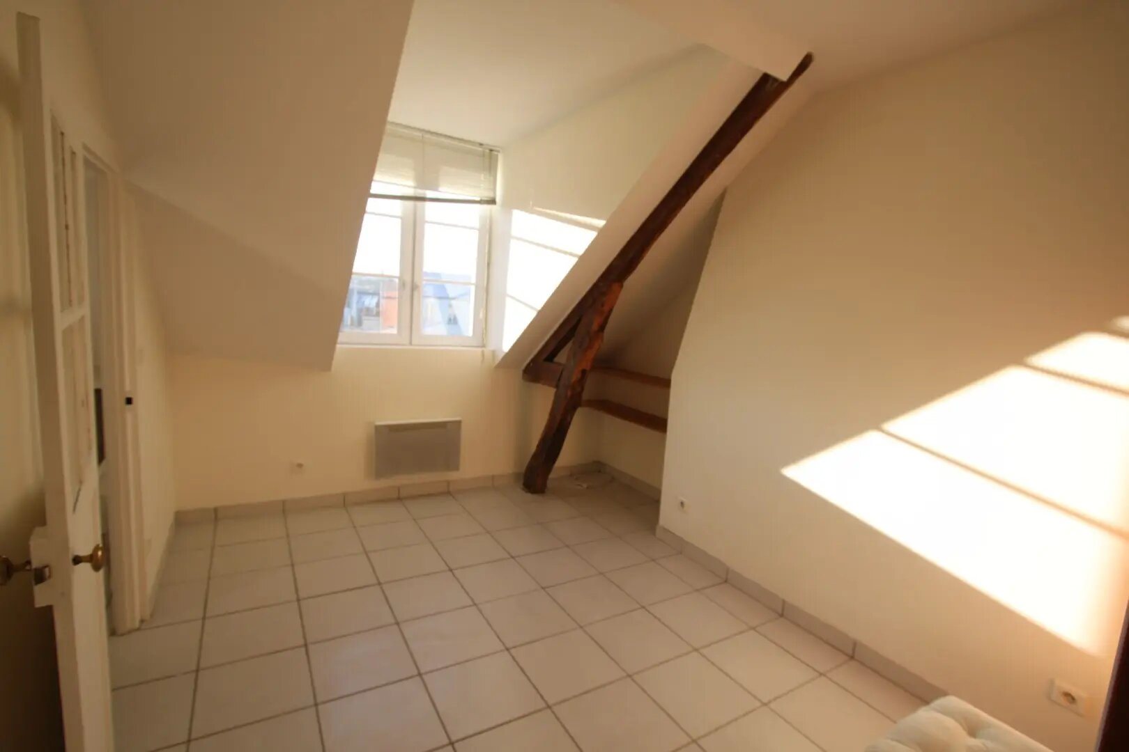 Appartement à louer, 15m², Versailles