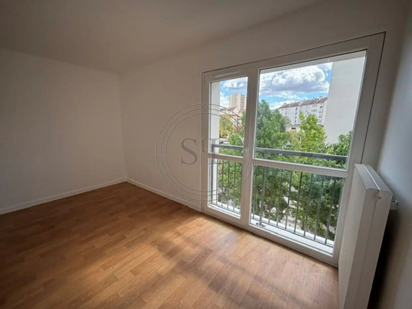 Appartement à louer, 82m², Maurepas