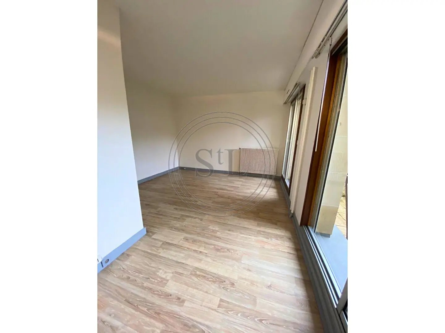 Appartement à louer, 22m², Versailles
