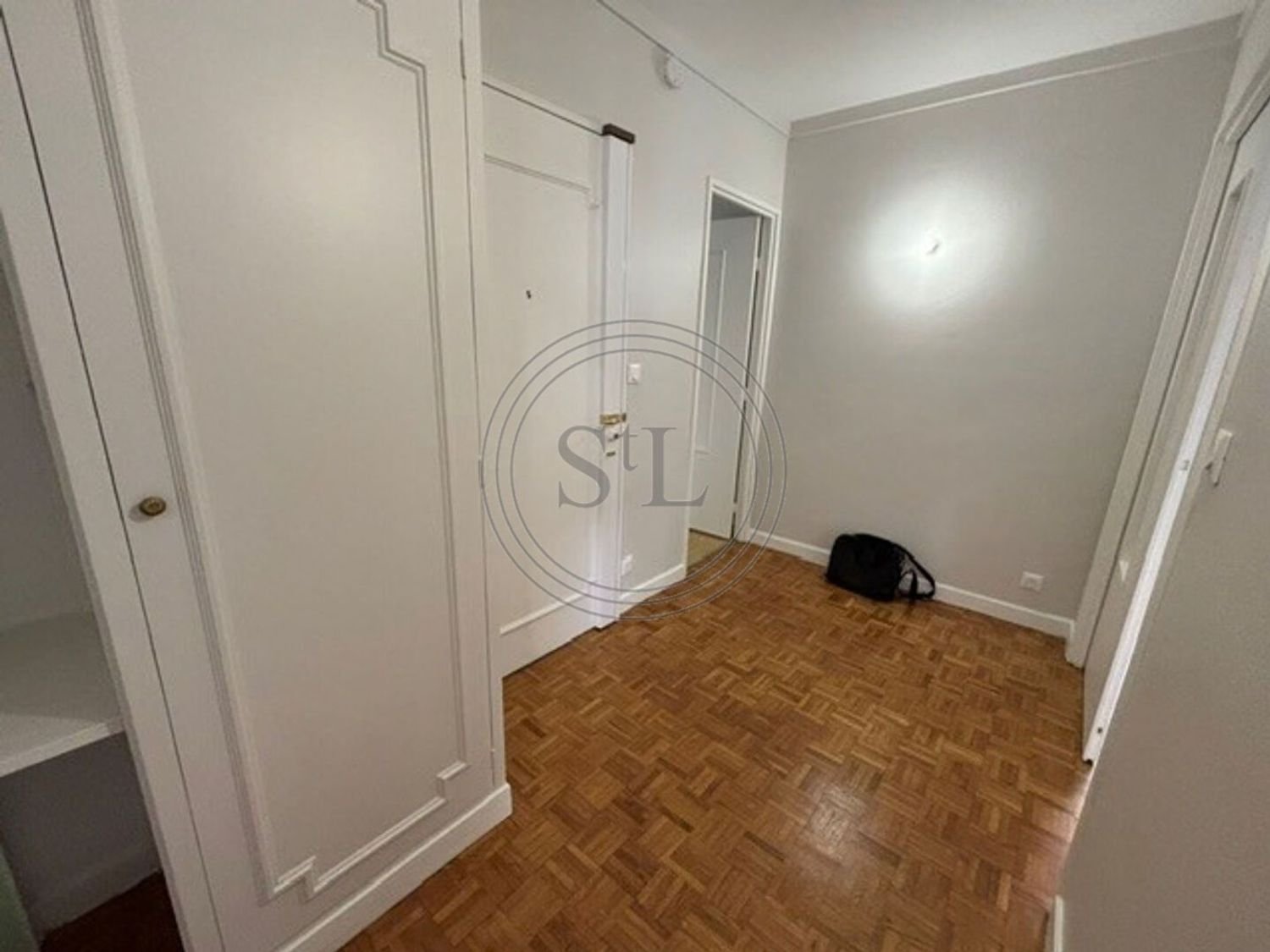 Appartement à louer, 79m², Versailles