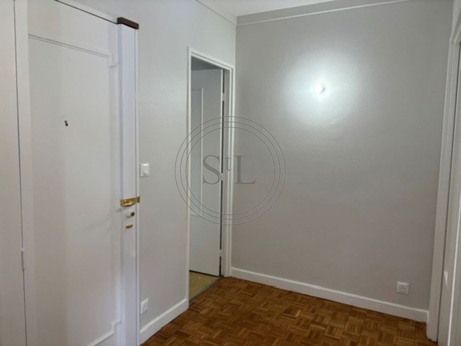 Appartement à louer, 79m², Versailles
