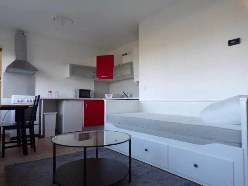 Appartement à louer, 23m², Montigny-le-Bretonneux