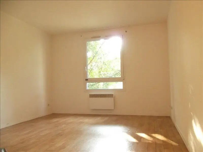 Appartement à louer, 18m², Guyancourt
