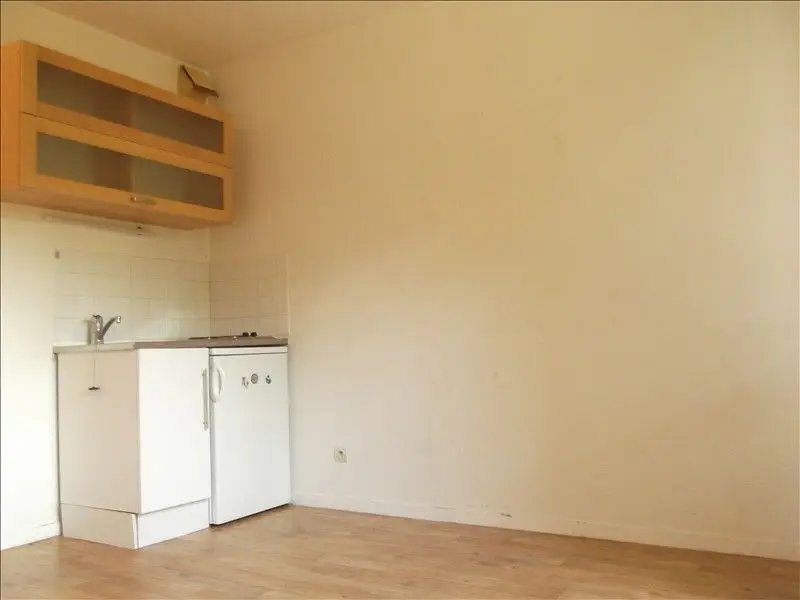 Appartement à louer, 18m², Guyancourt