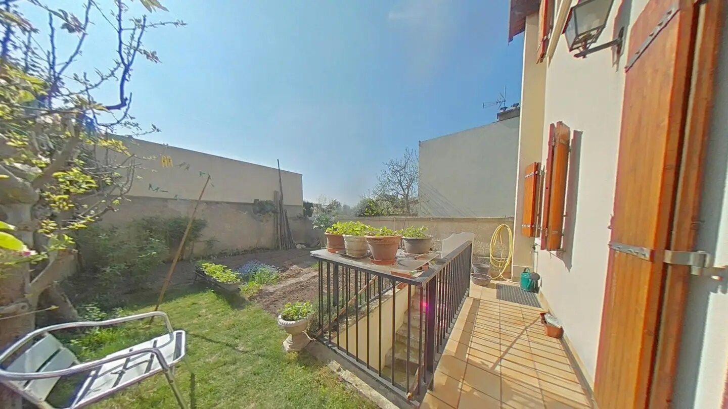 Maison à vendre, 102m², Carrières-sur-Seine