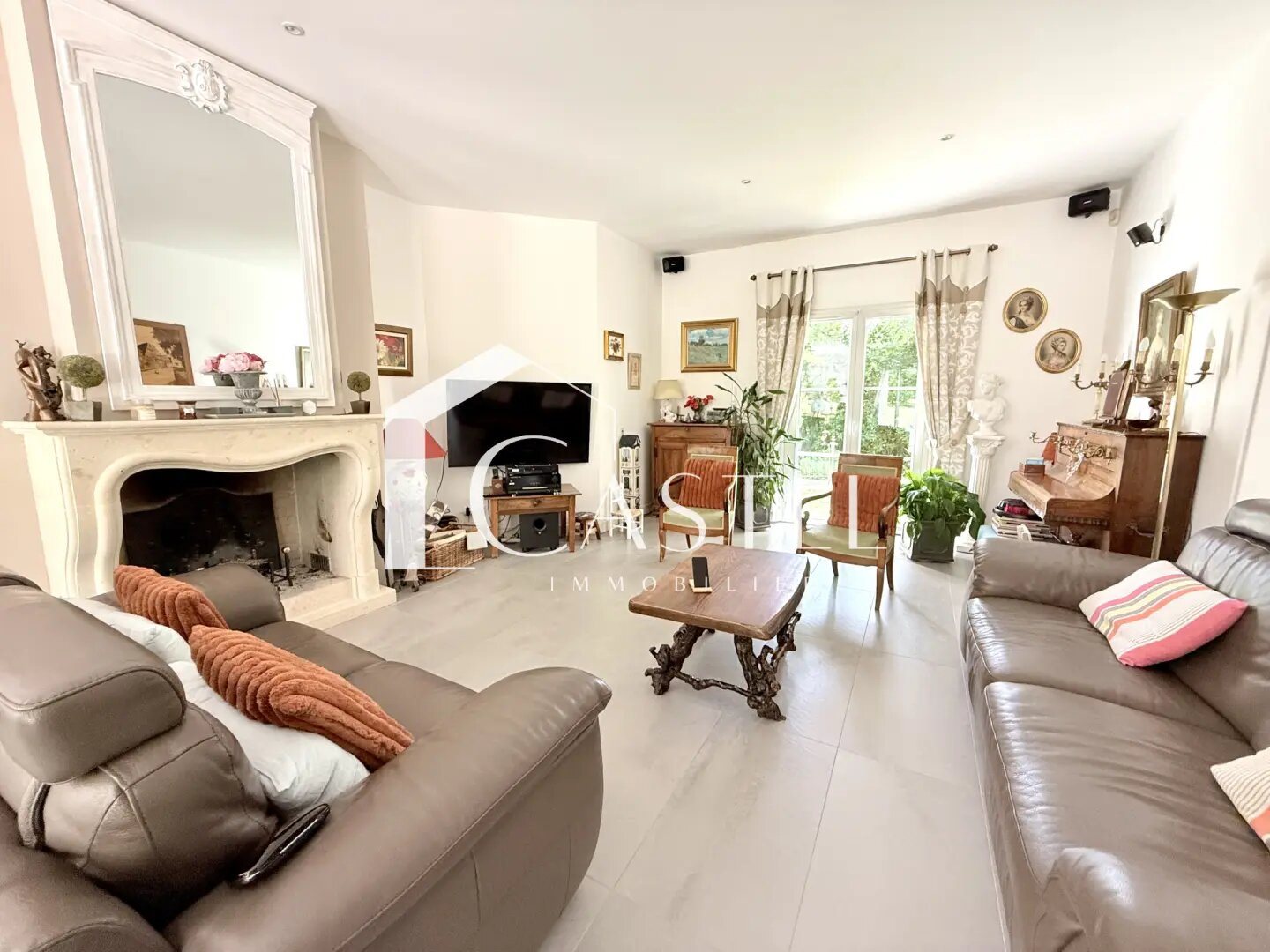 Maison à vendre, 270m², Orgeval
