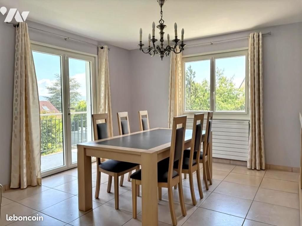Maison à vendre, 146m², Echenevex