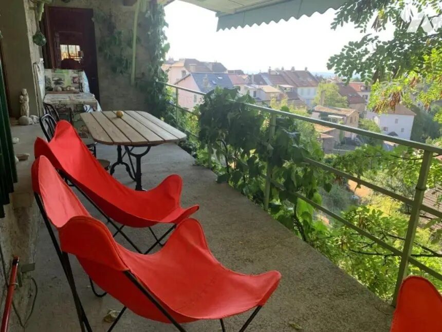 Maison à vendre, 180m², Gex