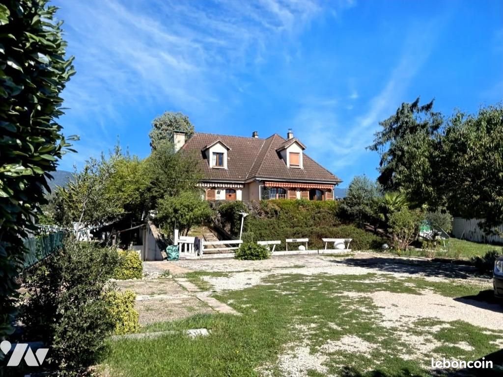 Maison à vendre, 124m², Ségny