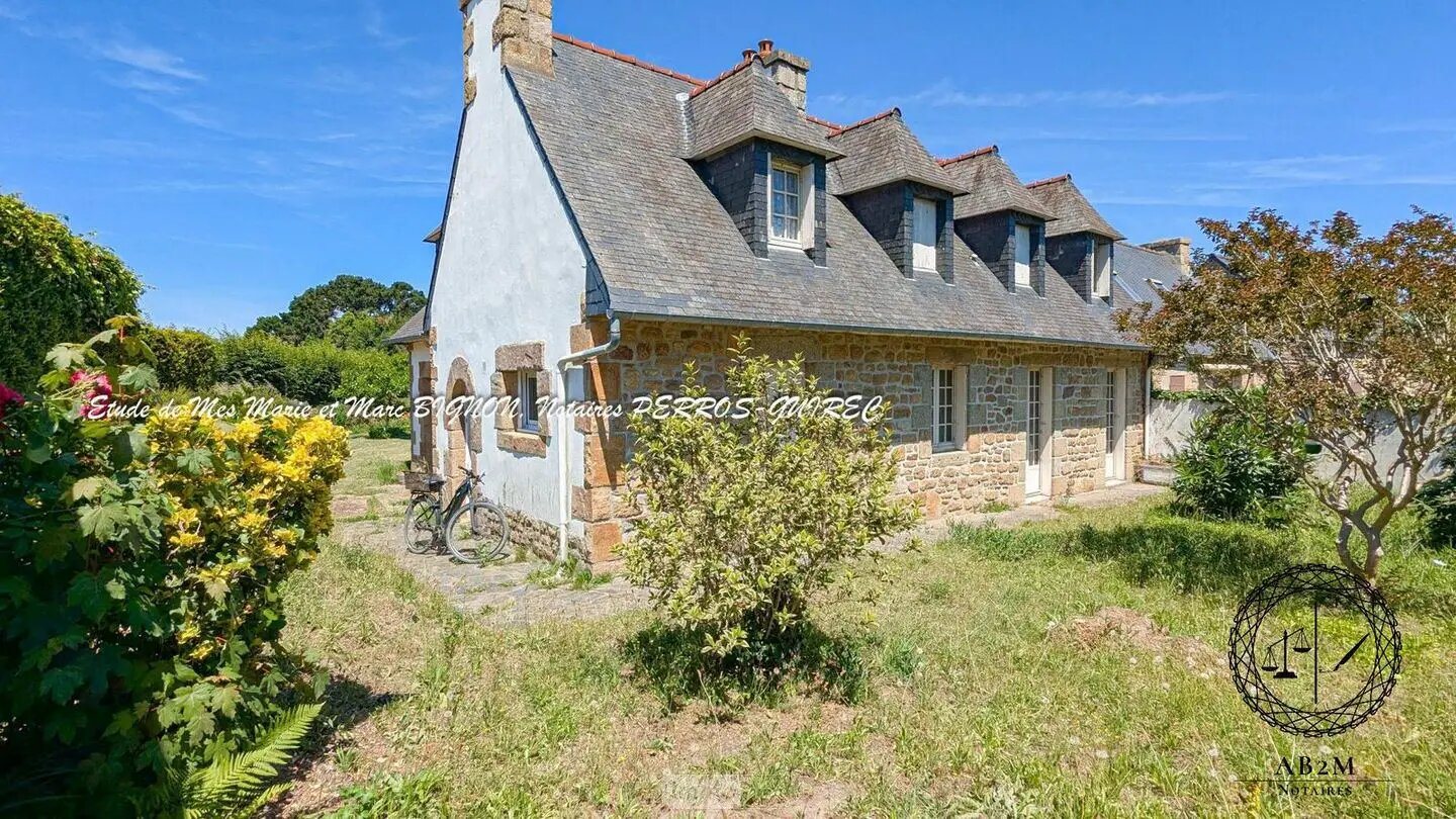 Maison à vendre, 116m², Trélévern