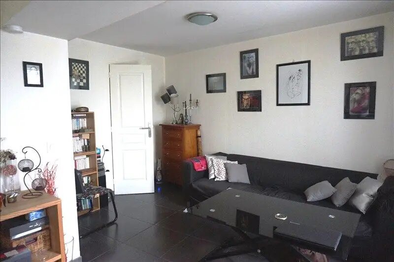 Appartement à louer, 27m², Saint-Nom-la-Bretèche