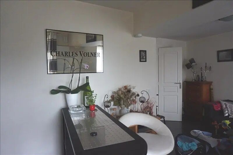 Appartement à louer, 27m², Saint-Nom-la-Bretèche
