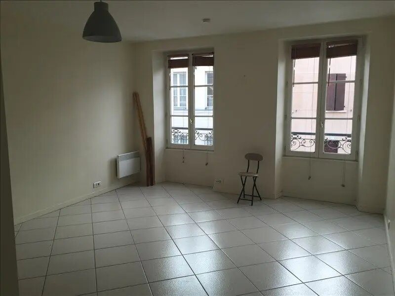 Appartement à louer, 31m², Viroflay