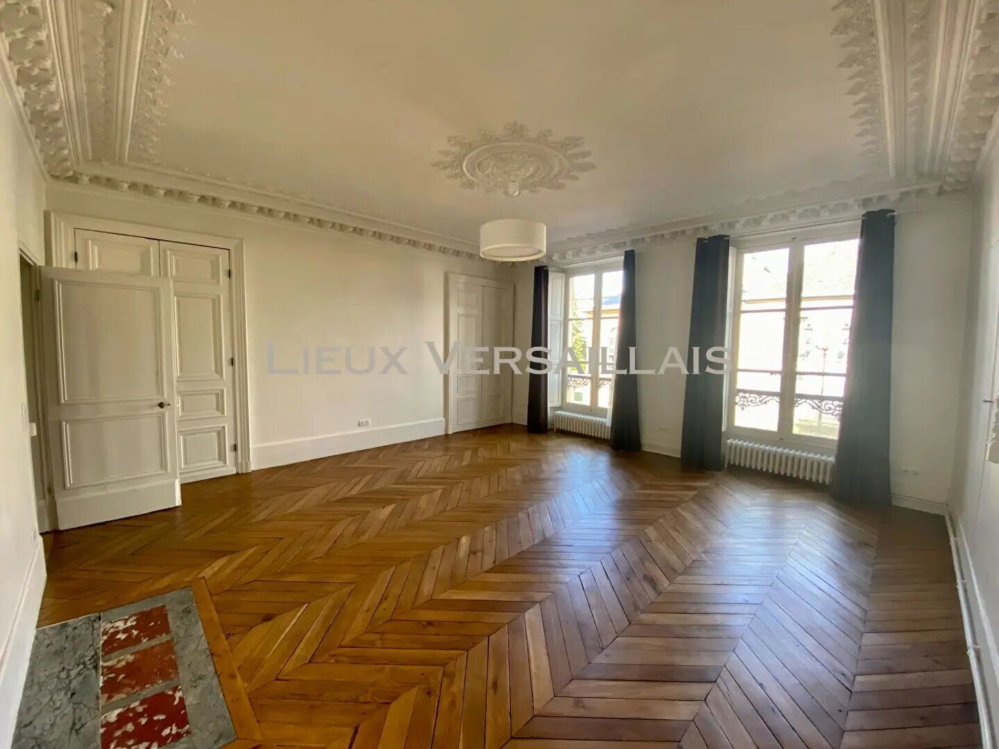 Appartement à louer, 80m², Versailles