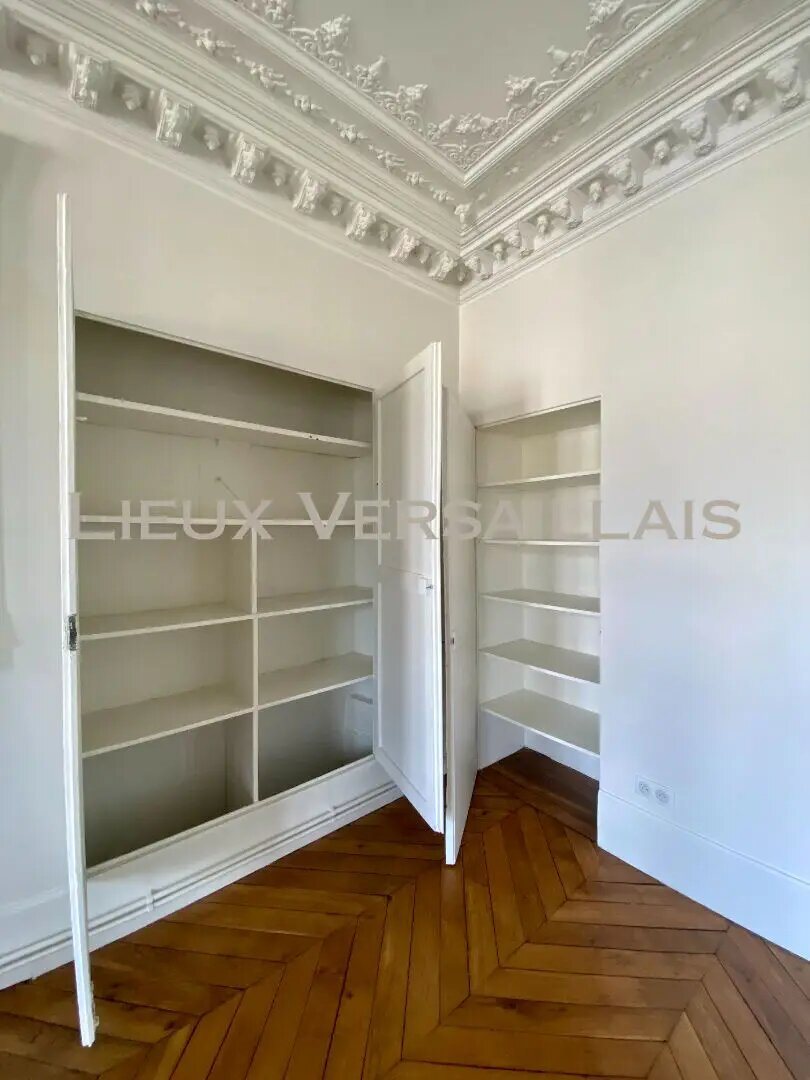 Appartement à louer, 80m², Versailles