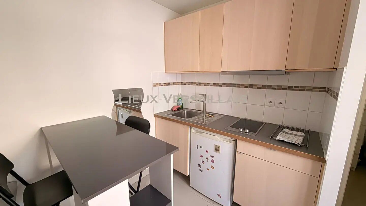 Appartement à louer, 21m², Versailles