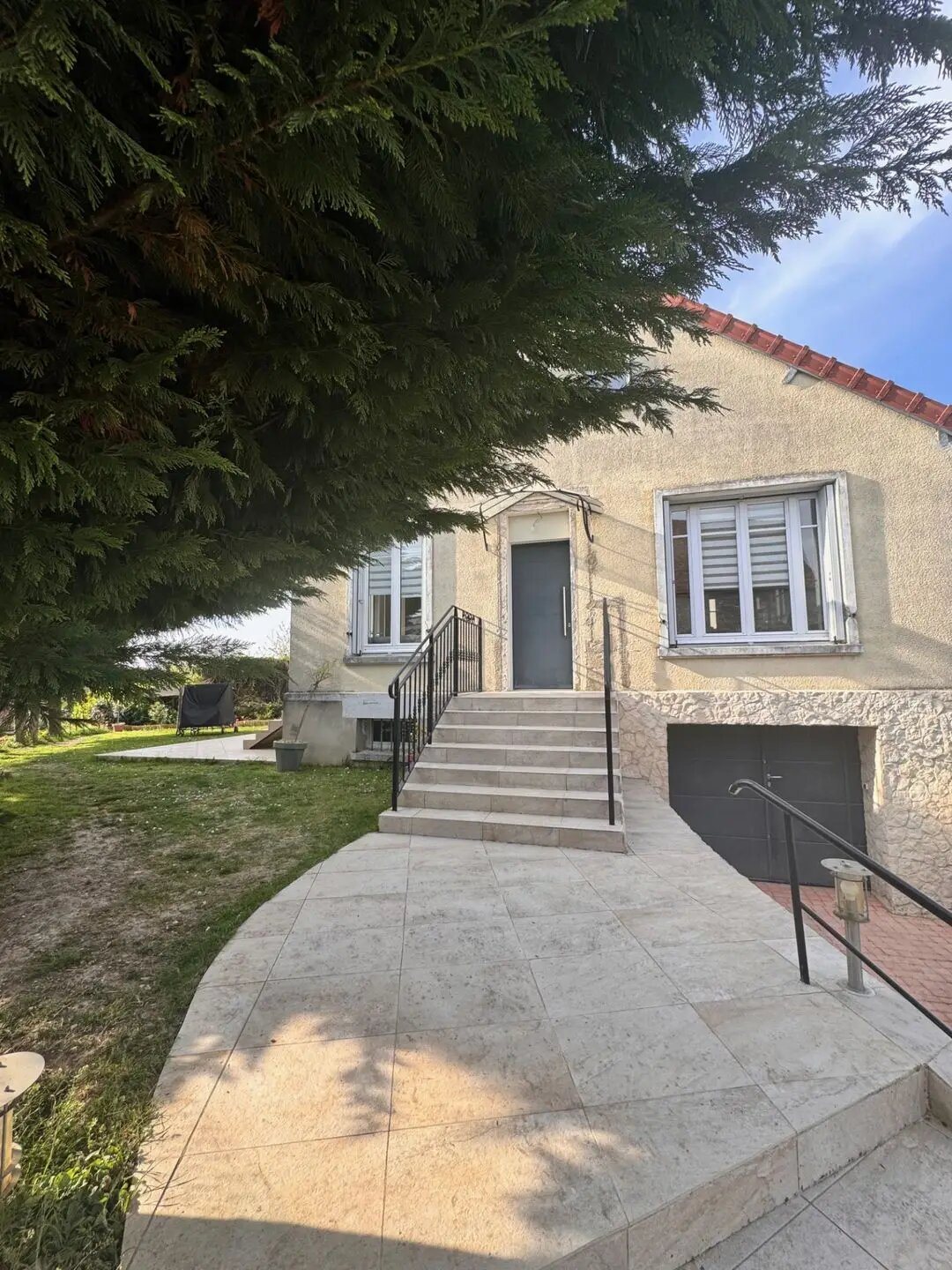 Maison à vendre, 130m², Feucherolles