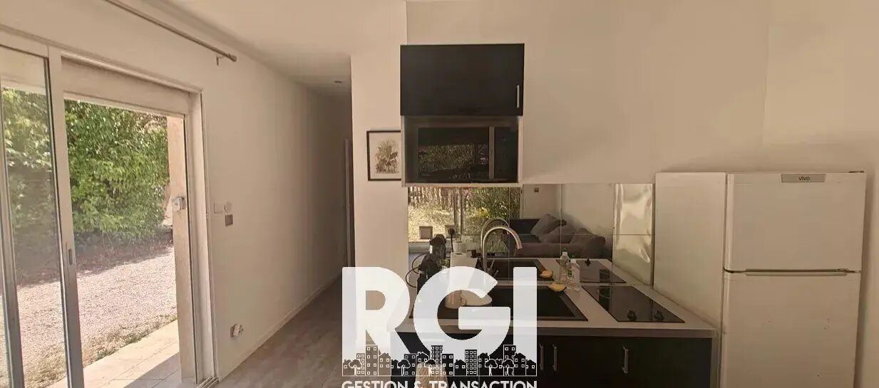 Appartement à louer, 2m², Marseille 9ème
