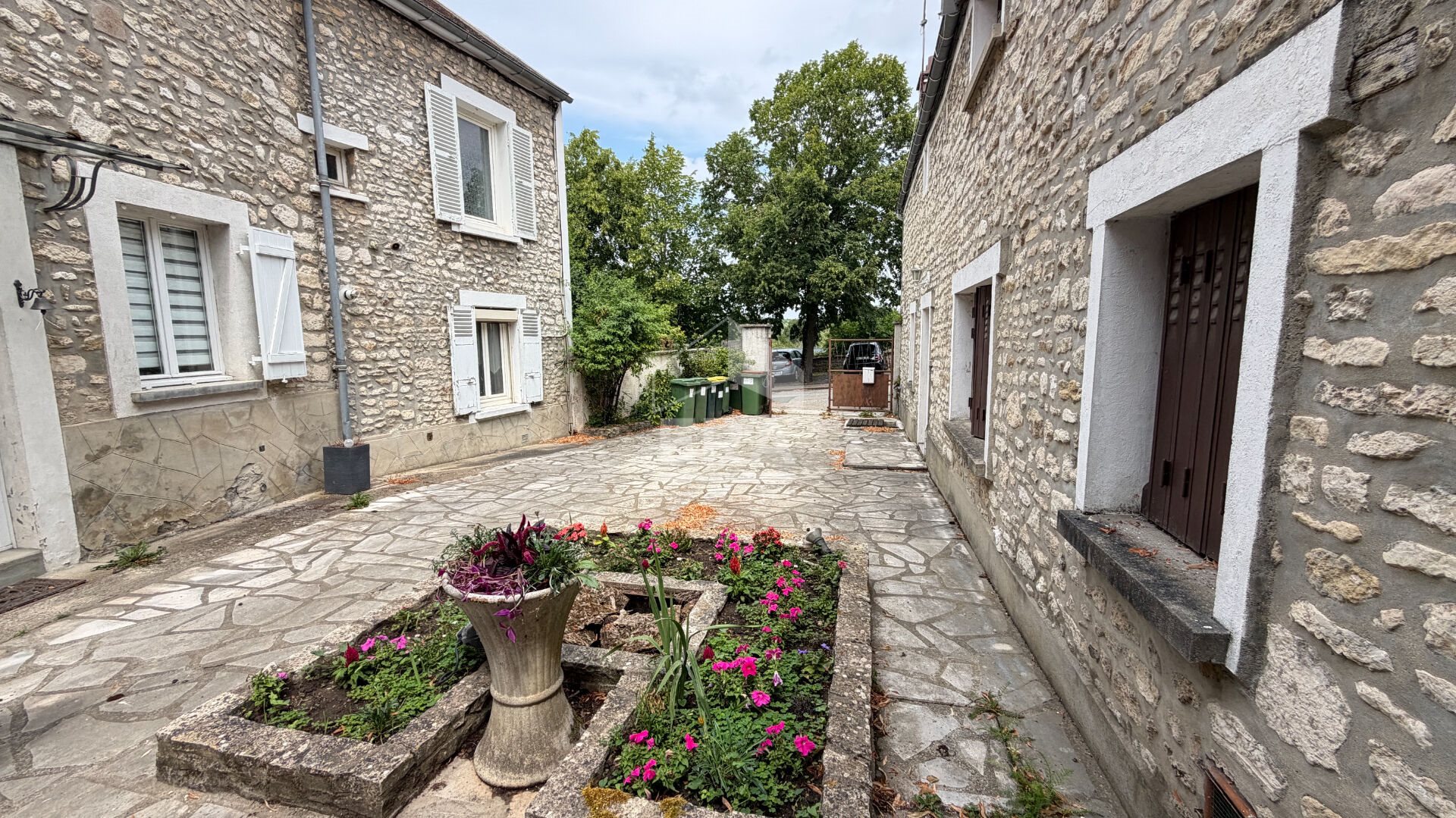 Maison à vendre, 85m², Thiverval-Grignon
