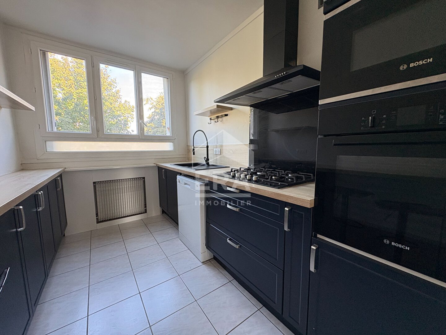 Appartement à louer, 48m², Beynes