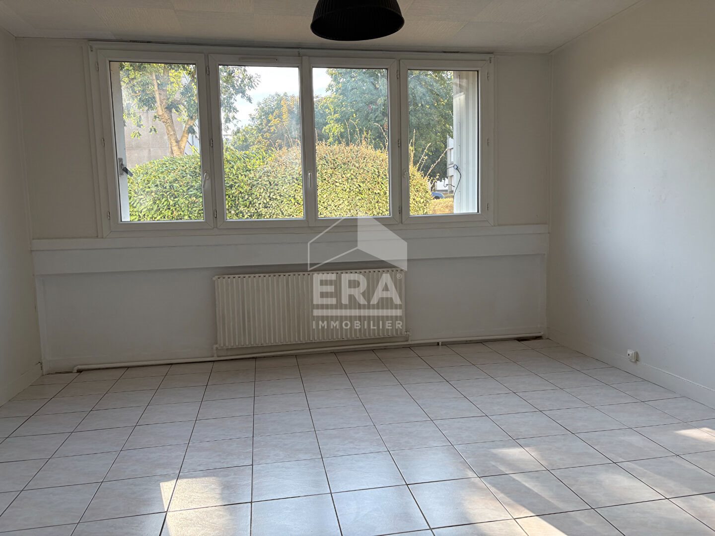 Appartement à louer, 48m², Beynes