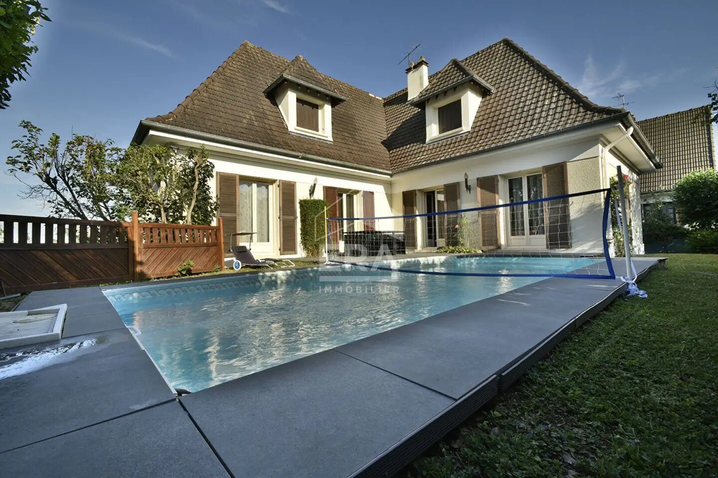 Maison à vendre, 189m², Beynes