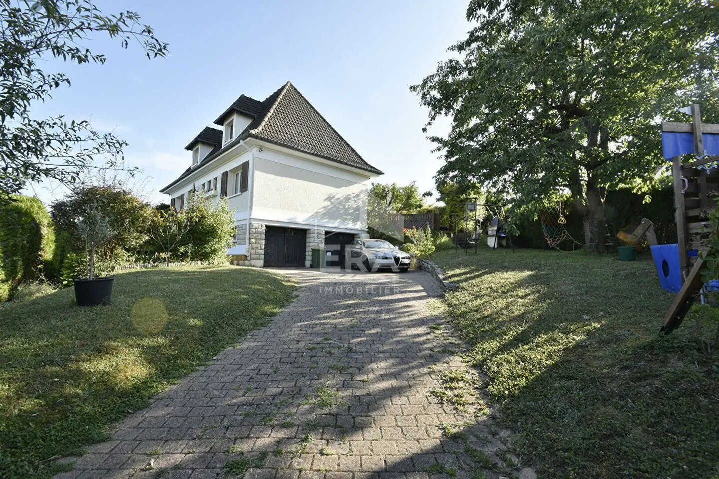 Maison à vendre, 189m², Beynes